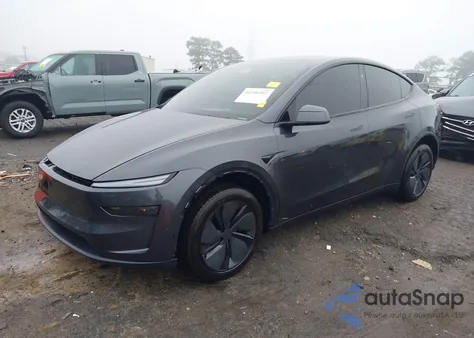 2026 Tesla Model Y Long Range Launch Series/Premium All-Wheel Drive z USA, uszkodzony, nr VIN 7SAYGDEE1TA587485